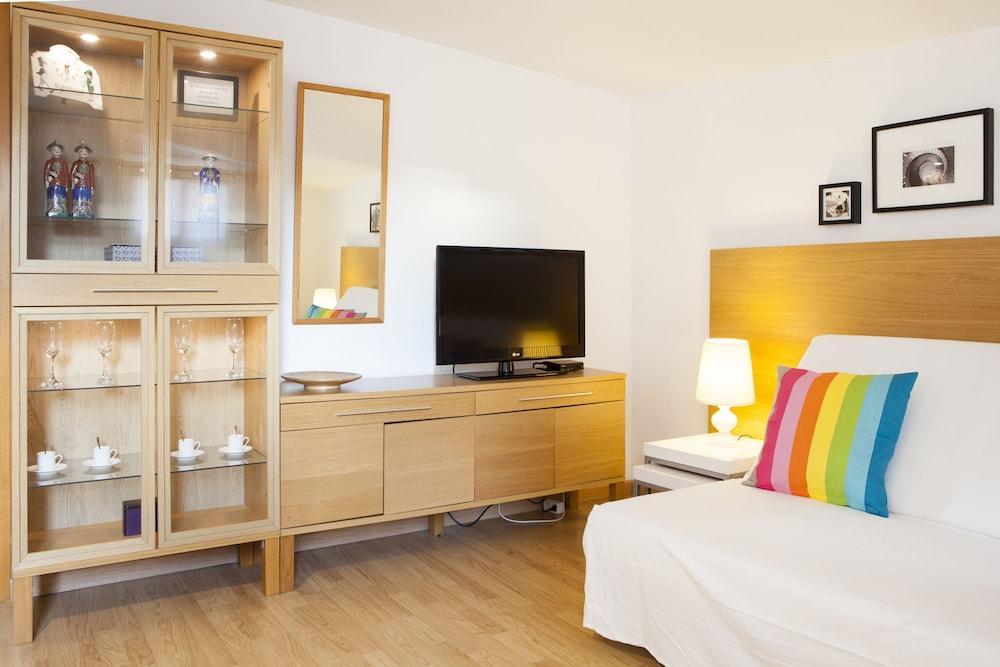 Las Ramblas Pasaje Bacardi Apartments Barcelona Eksteriør billede